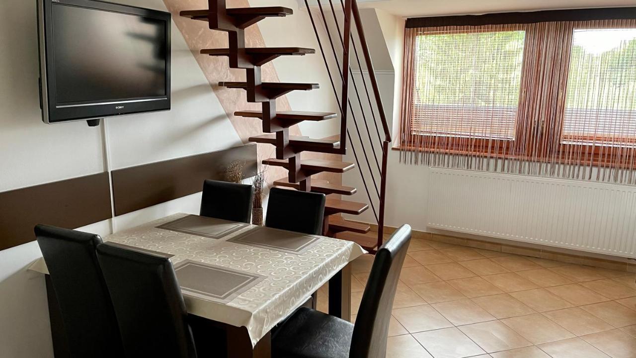Gyula Var Panorama Apartman Zewnętrze zdjęcie