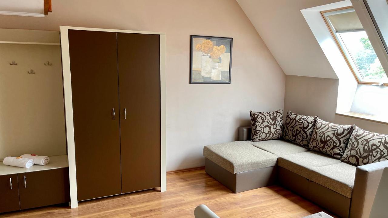 Gyula Var Panorama Apartman Zewnętrze zdjęcie